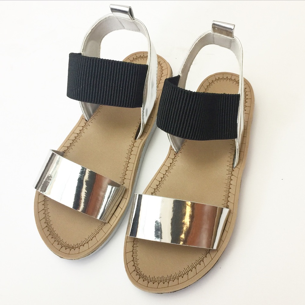 Bamboo 'Upraise' Slip On Elastic Sandals - Picture 4 of 8